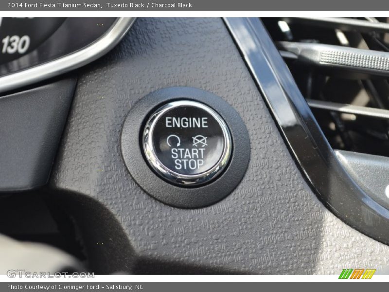 Tuxedo Black / Charcoal Black 2014 Ford Fiesta Titanium Sedan