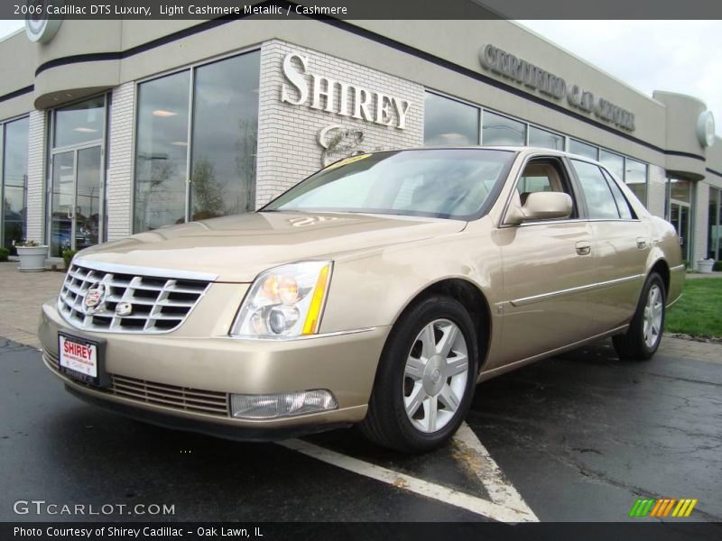 Light Cashmere Metallic / Cashmere 2006 Cadillac DTS Luxury