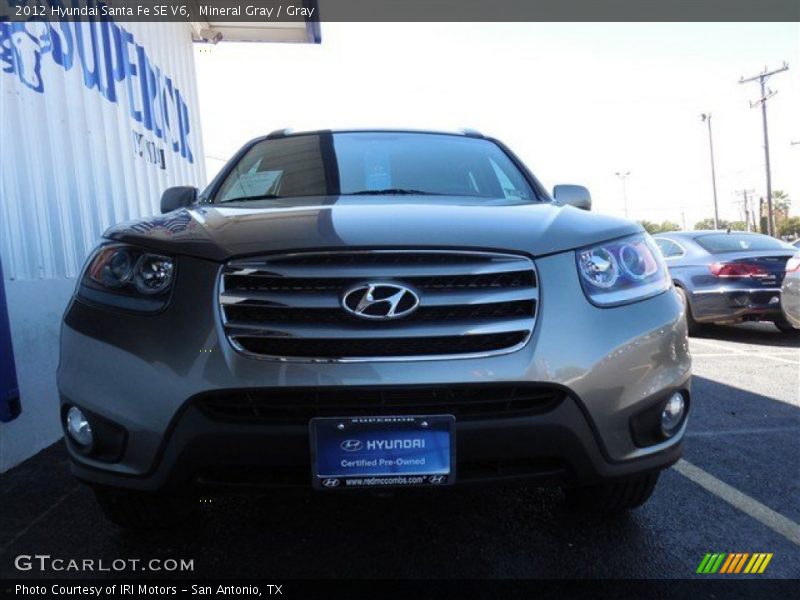 Mineral Gray / Gray 2012 Hyundai Santa Fe SE V6