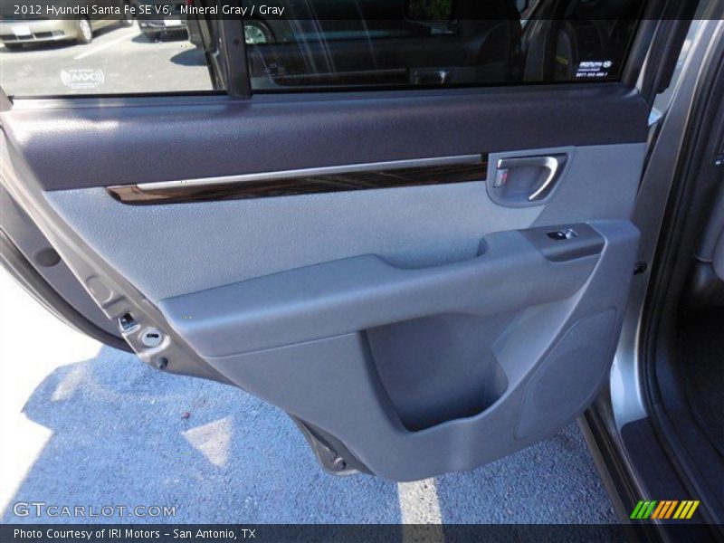 Mineral Gray / Gray 2012 Hyundai Santa Fe SE V6