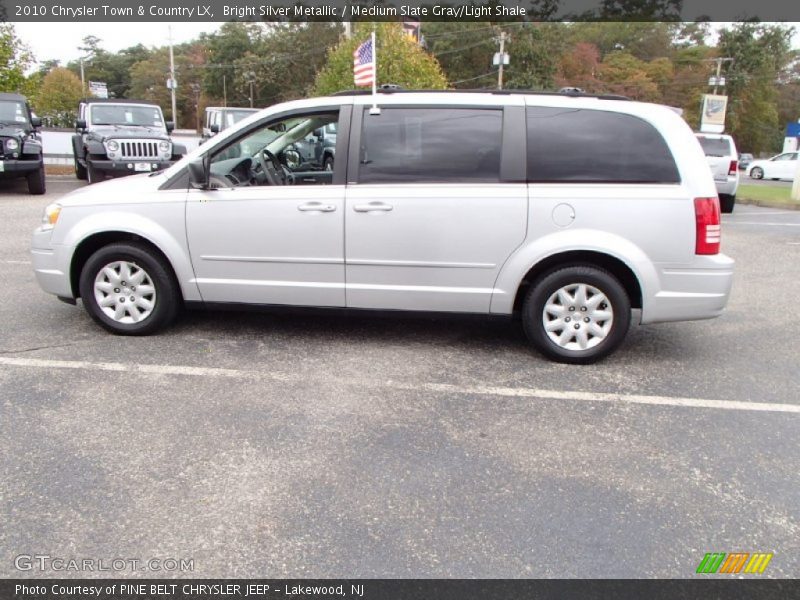 Bright Silver Metallic / Medium Slate Gray/Light Shale 2010 Chrysler Town & Country LX