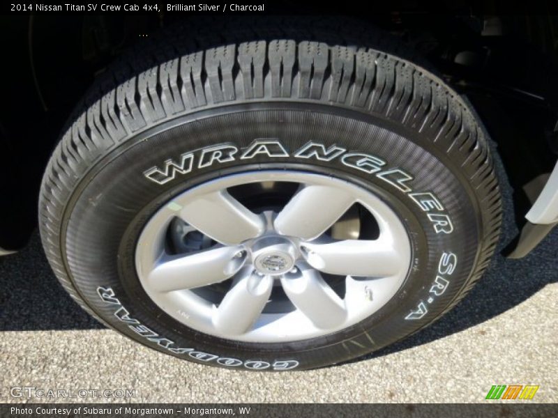 Brilliant Silver / Charcoal 2014 Nissan Titan SV Crew Cab 4x4
