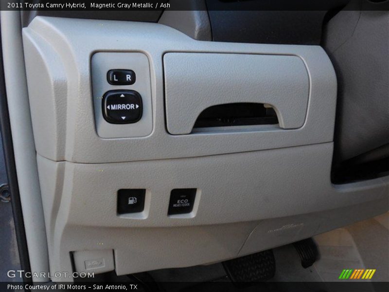Magnetic Gray Metallic / Ash 2011 Toyota Camry Hybrid