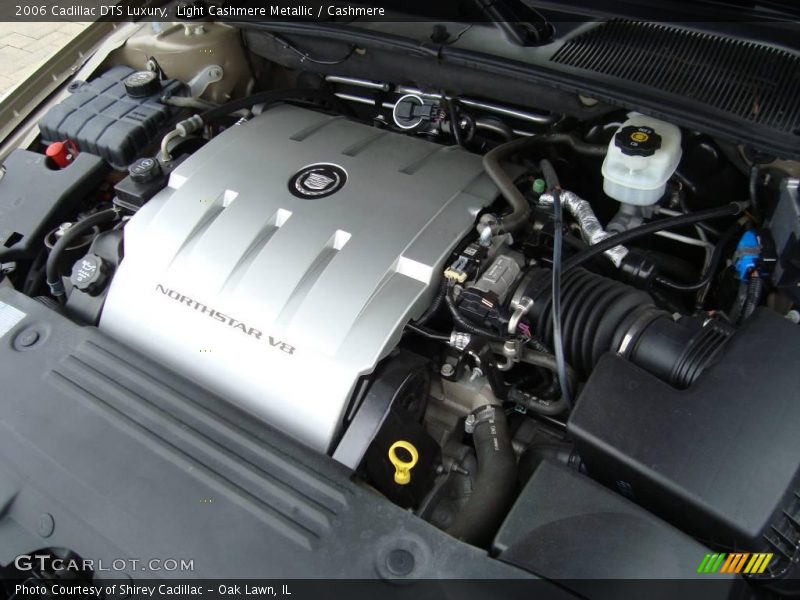 Light Cashmere Metallic / Cashmere 2006 Cadillac DTS Luxury