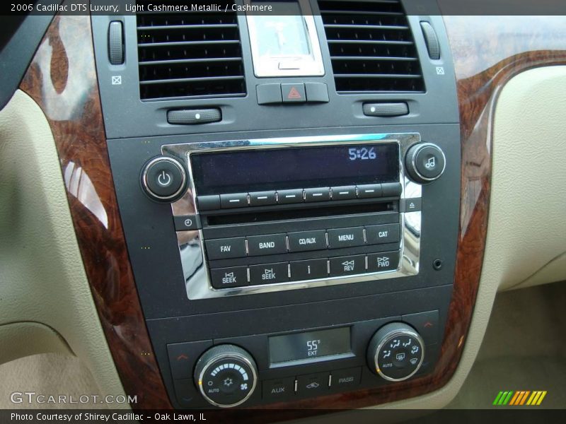 Light Cashmere Metallic / Cashmere 2006 Cadillac DTS Luxury