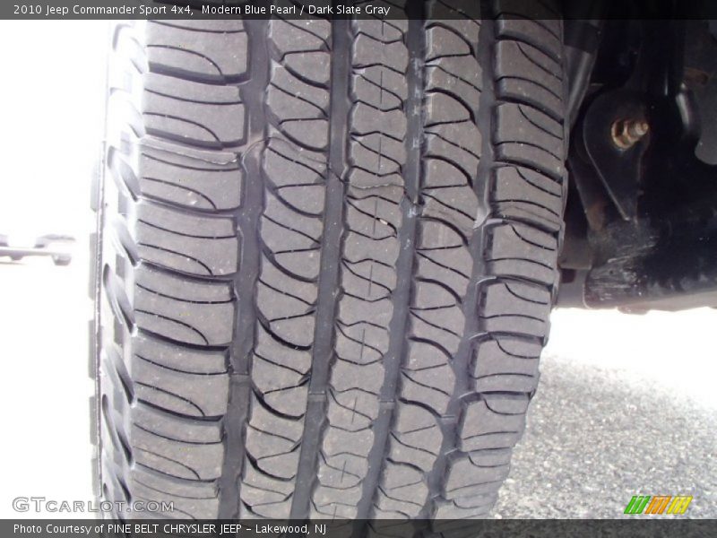 Modern Blue Pearl / Dark Slate Gray 2010 Jeep Commander Sport 4x4