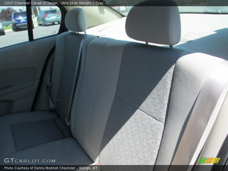 Ultra Silver Metallic / Gray 2007 Chevrolet Cobalt LS Sedan