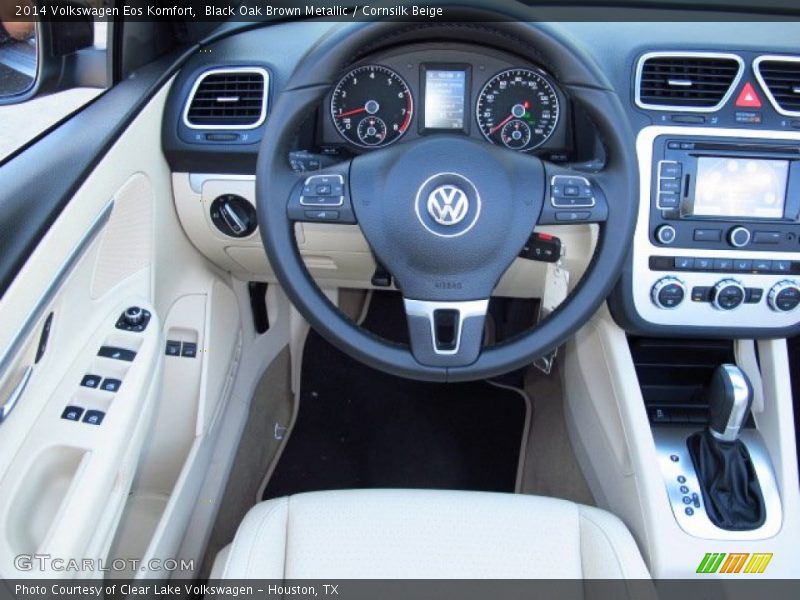 Dashboard of 2014 Eos Komfort