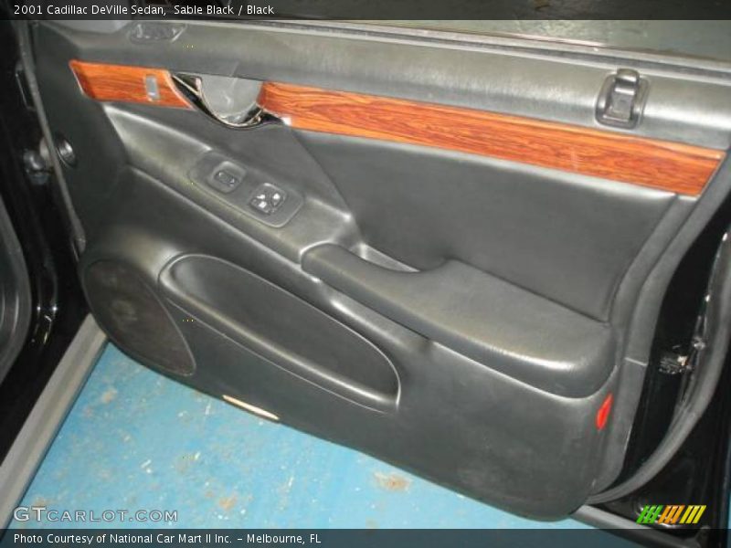Sable Black / Black 2001 Cadillac DeVille Sedan