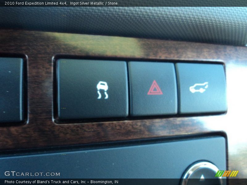Ingot Silver Metallic / Stone 2010 Ford Expedition Limited 4x4