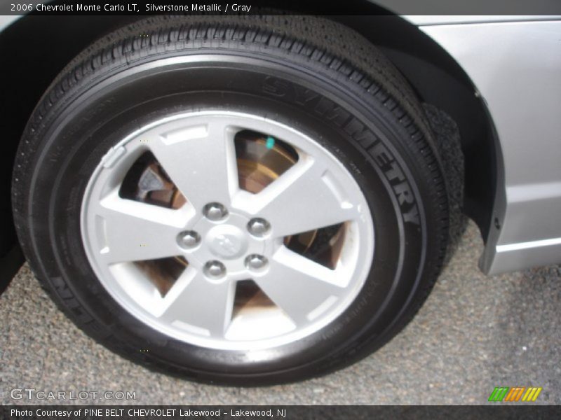 Silverstone Metallic / Gray 2006 Chevrolet Monte Carlo LT