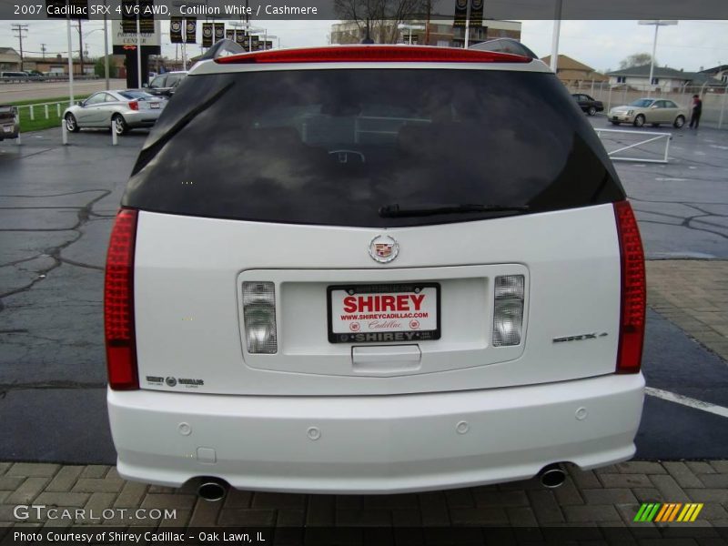 Cotillion White / Cashmere 2007 Cadillac SRX 4 V6 AWD