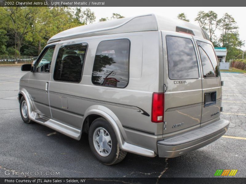 Light Pewter Metallic / Neutral 2002 Chevrolet Astro LS