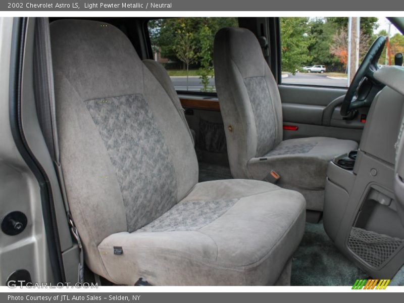 Light Pewter Metallic / Neutral 2002 Chevrolet Astro LS