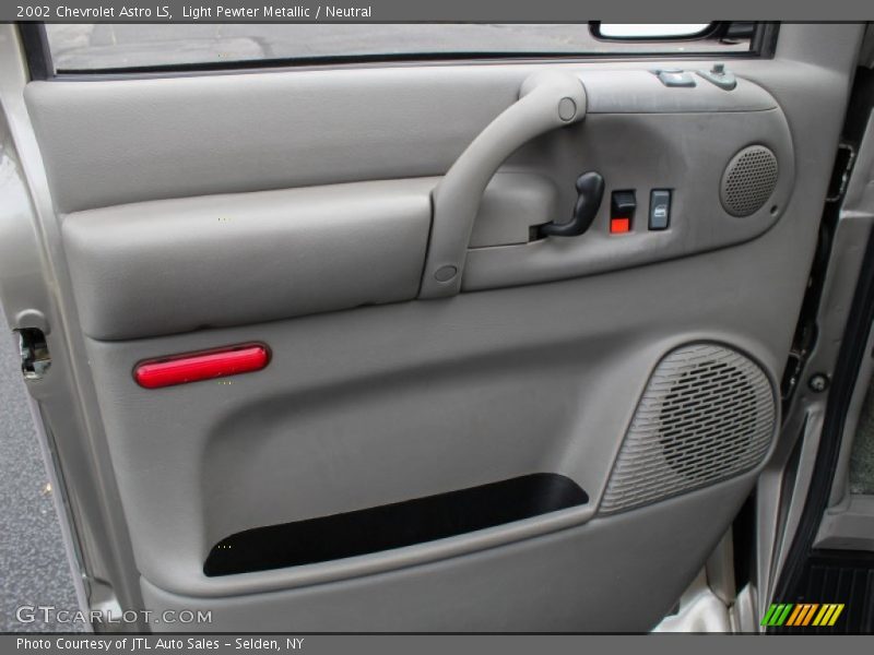Light Pewter Metallic / Neutral 2002 Chevrolet Astro LS