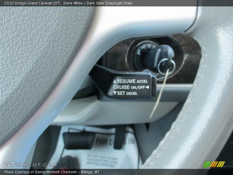 Stone White / Dark Slate Gray/Light Shale 2010 Dodge Grand Caravan SXT
