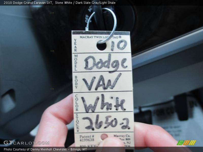 Stone White / Dark Slate Gray/Light Shale 2010 Dodge Grand Caravan SXT