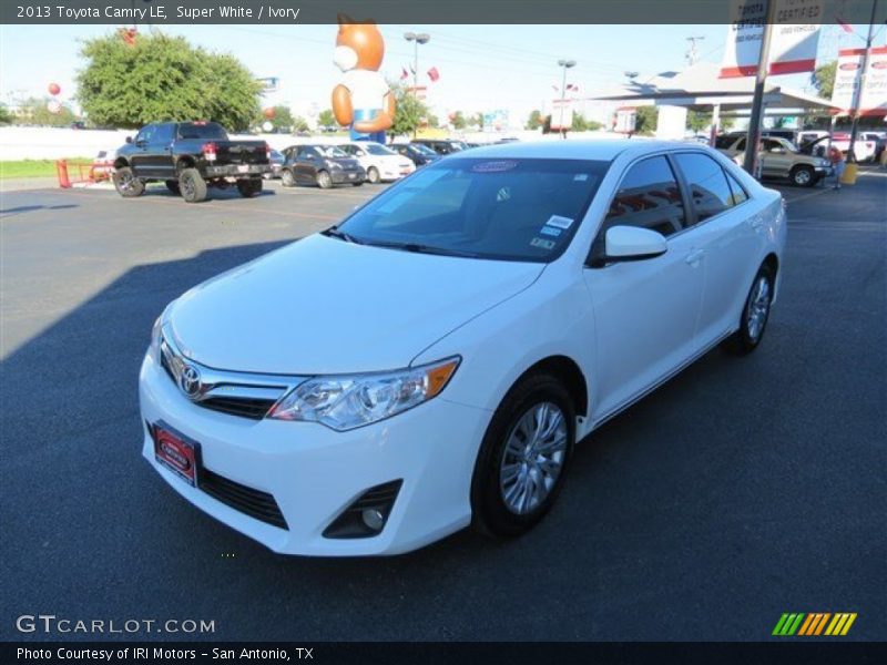Super White / Ivory 2013 Toyota Camry LE
