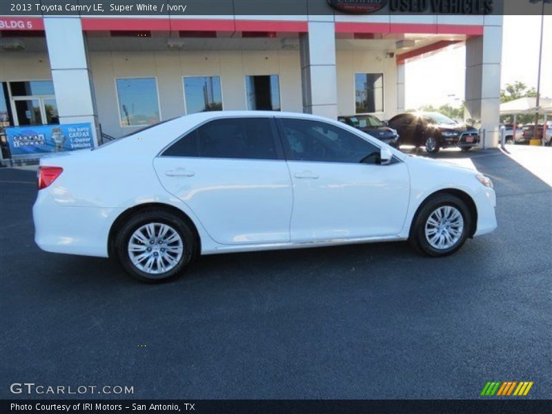 Super White / Ivory 2013 Toyota Camry LE