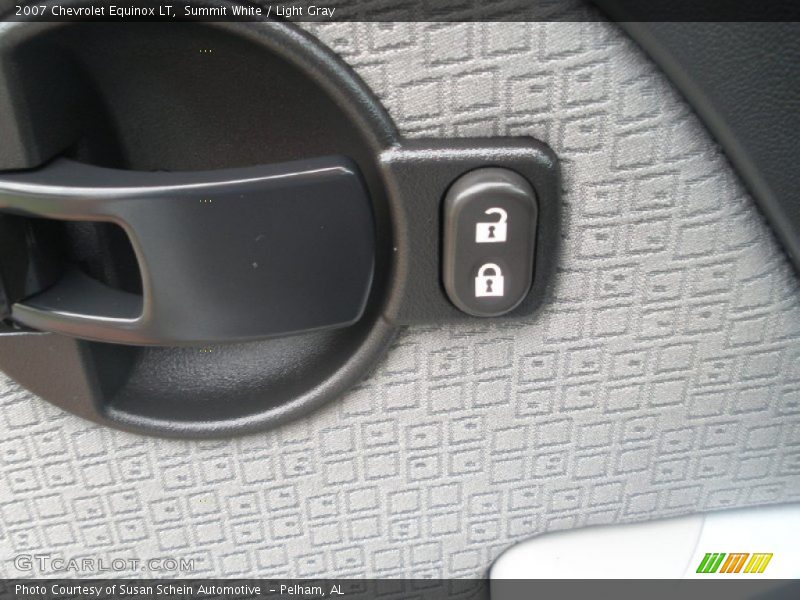 Summit White / Light Gray 2007 Chevrolet Equinox LT