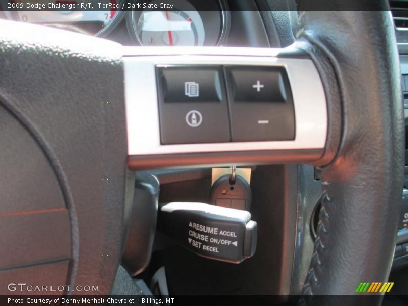 TorRed / Dark Slate Gray 2009 Dodge Challenger R/T