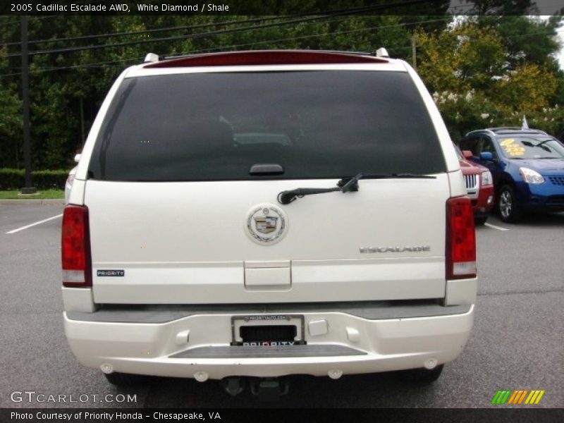 White Diamond / Shale 2005 Cadillac Escalade AWD