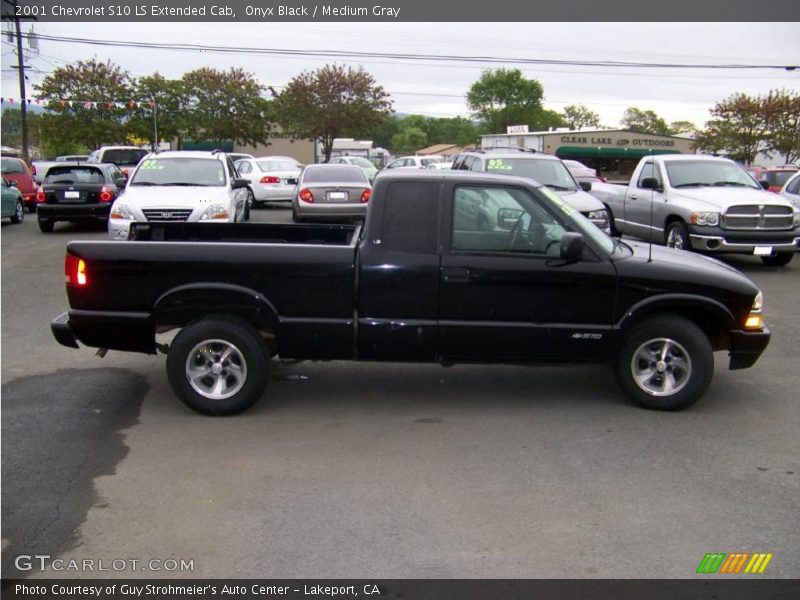 Onyx Black / Medium Gray 2001 Chevrolet S10 LS Extended Cab