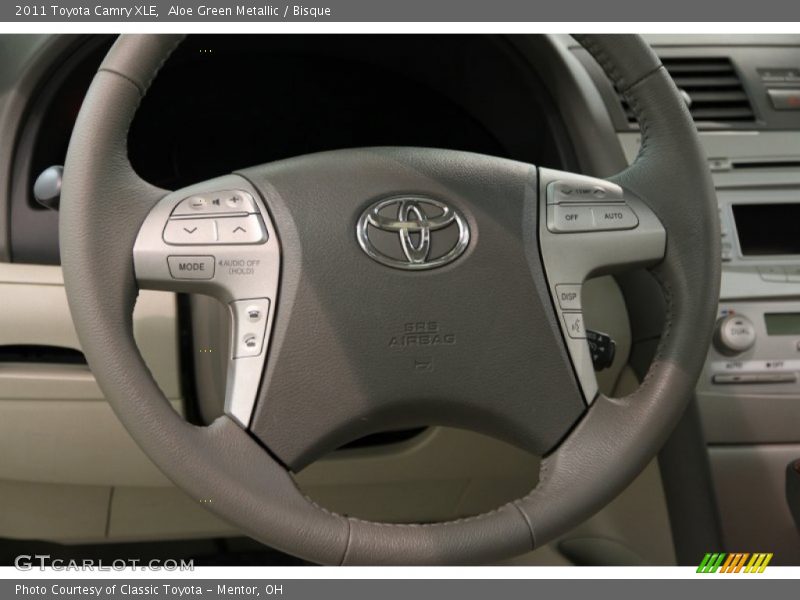 Aloe Green Metallic / Bisque 2011 Toyota Camry XLE