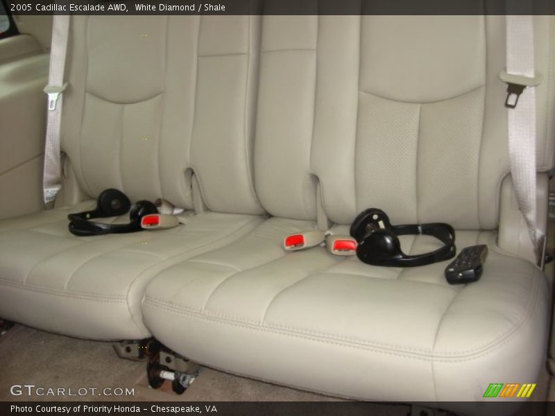 White Diamond / Shale 2005 Cadillac Escalade AWD