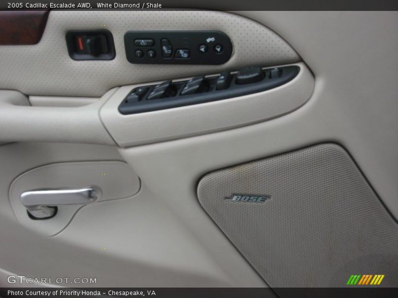 White Diamond / Shale 2005 Cadillac Escalade AWD