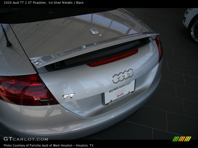 Ice Silver Metallic / Black 2009 Audi TT 2.0T Roadster