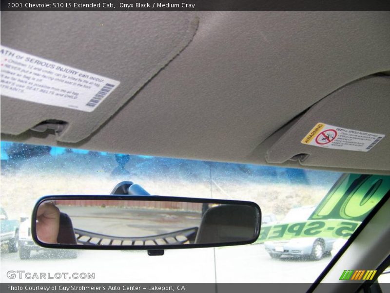 Onyx Black / Medium Gray 2001 Chevrolet S10 LS Extended Cab