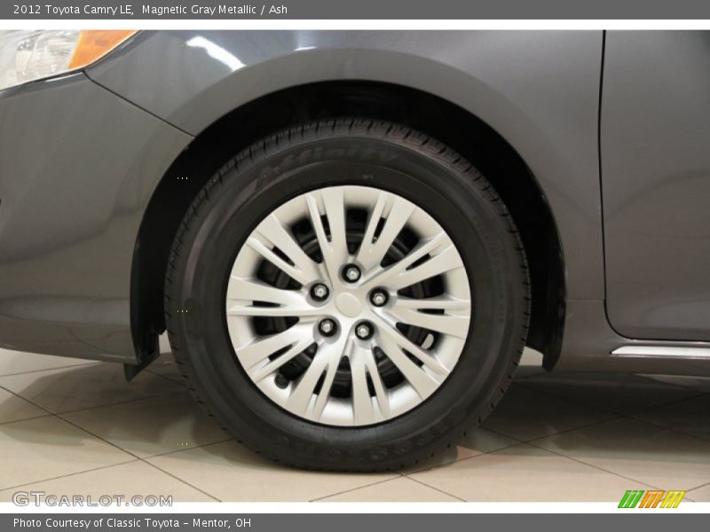 Magnetic Gray Metallic / Ash 2012 Toyota Camry LE