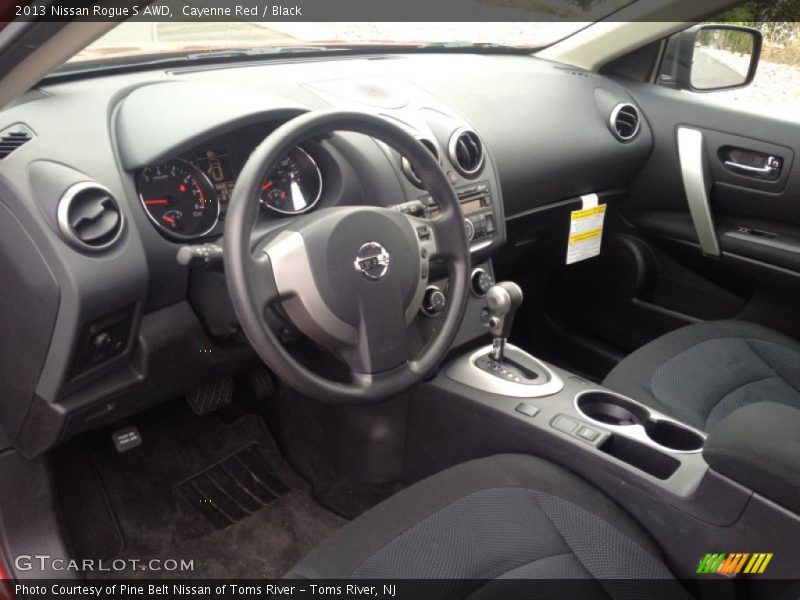 Cayenne Red / Black 2013 Nissan Rogue S AWD