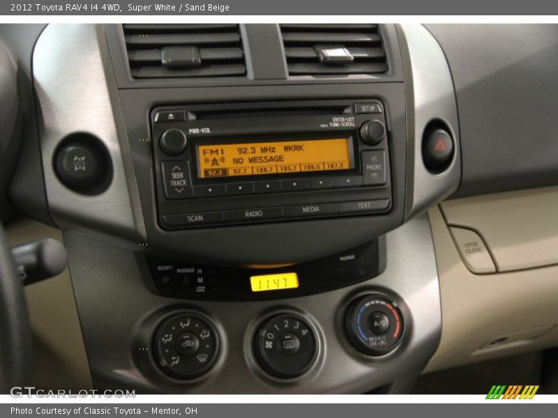 Super White / Sand Beige 2012 Toyota RAV4 I4 4WD