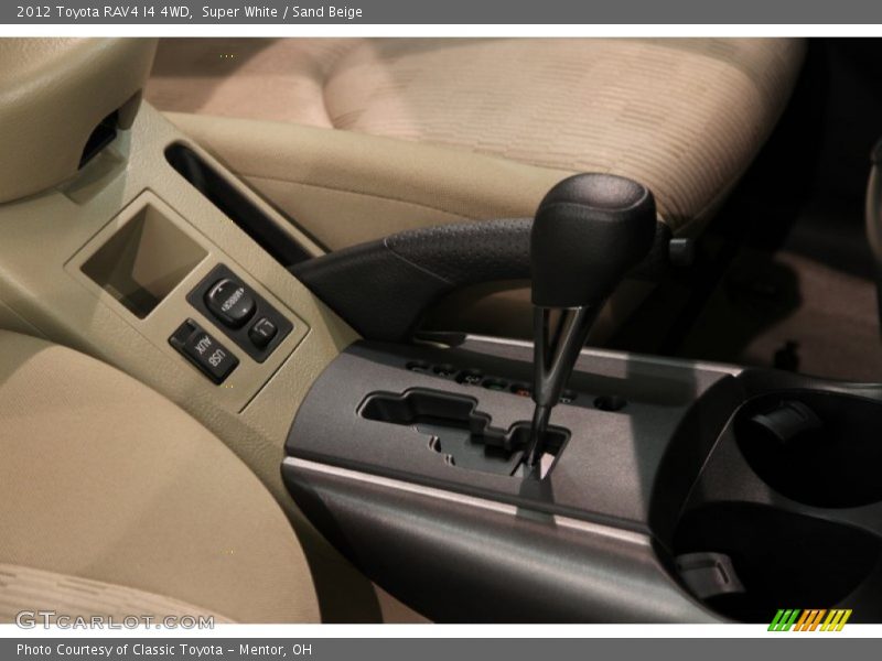 Super White / Sand Beige 2012 Toyota RAV4 I4 4WD
