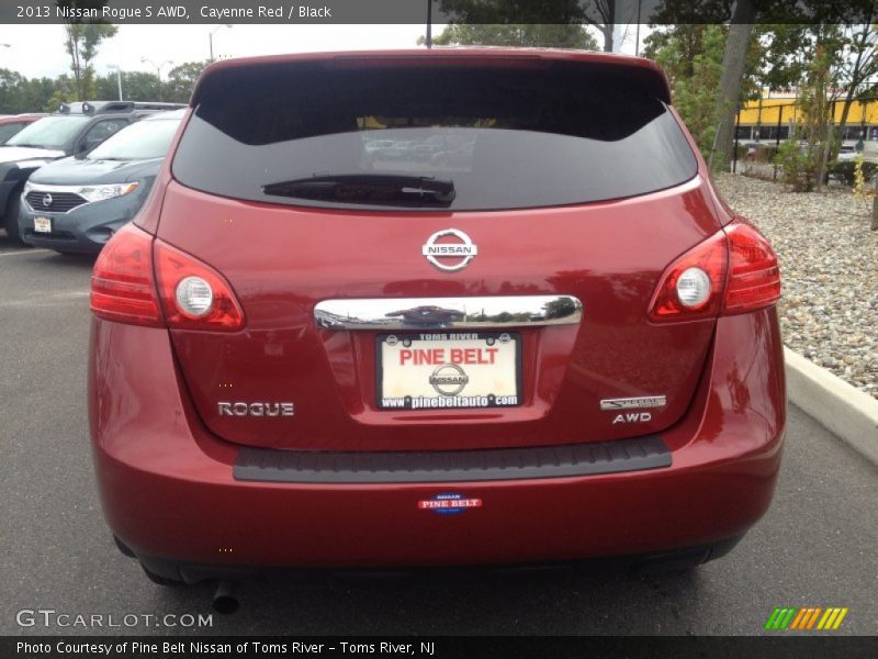 Cayenne Red / Black 2013 Nissan Rogue S AWD