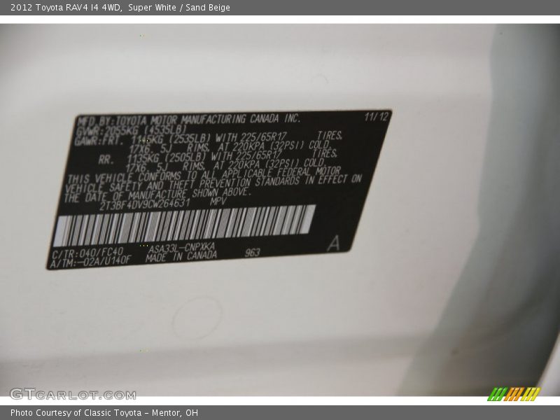 Super White / Sand Beige 2012 Toyota RAV4 I4 4WD