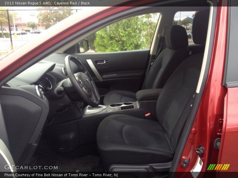 Cayenne Red / Black 2013 Nissan Rogue S AWD