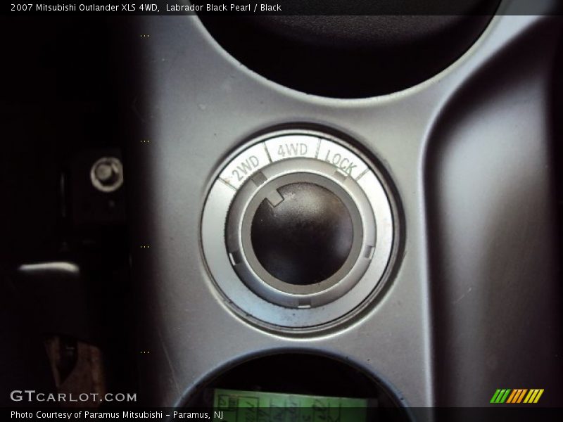 Labrador Black Pearl / Black 2007 Mitsubishi Outlander XLS 4WD