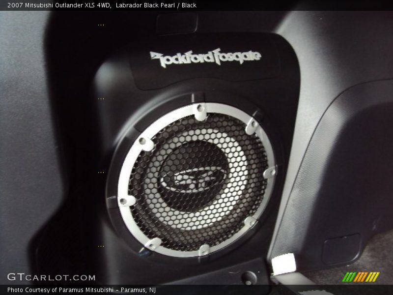 Labrador Black Pearl / Black 2007 Mitsubishi Outlander XLS 4WD