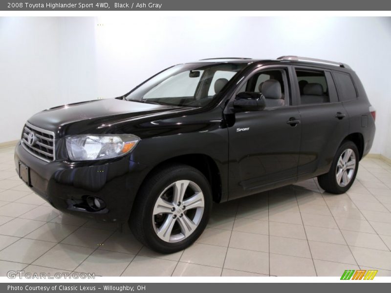 Front 3/4 View of 2008 Highlander Sport 4WD