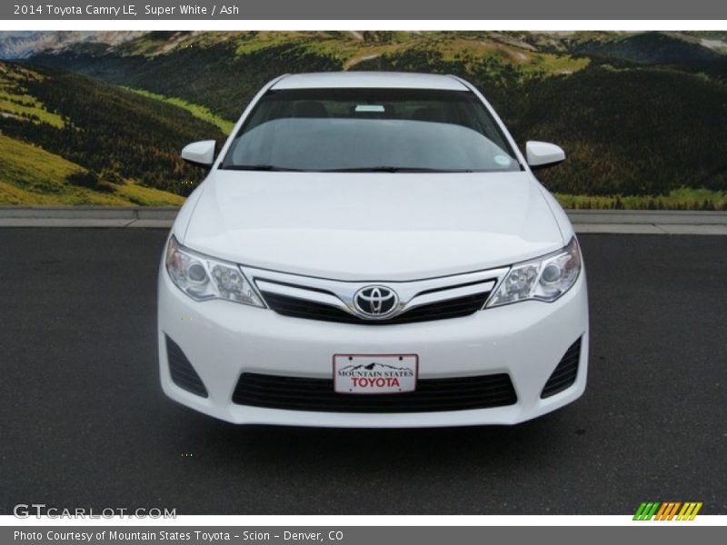 Super White / Ash 2014 Toyota Camry LE