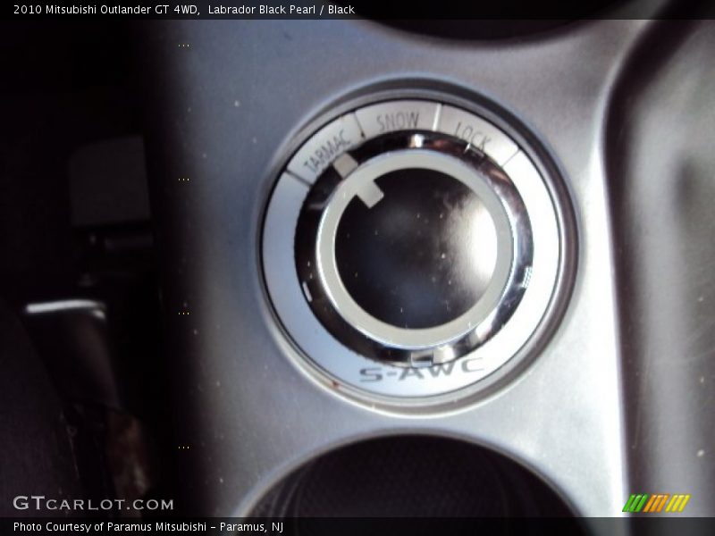 Labrador Black Pearl / Black 2010 Mitsubishi Outlander GT 4WD