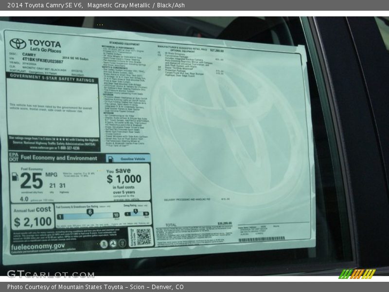 Magnetic Gray Metallic / Black/Ash 2014 Toyota Camry SE V6