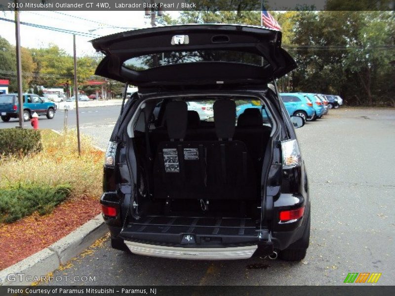 Labrador Black Pearl / Black 2010 Mitsubishi Outlander GT 4WD