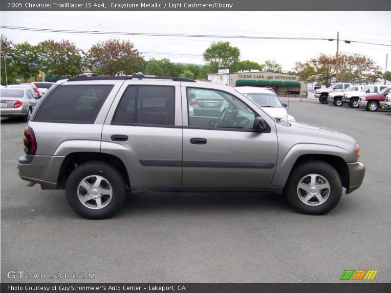 Graystone Metallic / Light Cashmere/Ebony 2005 Chevrolet TrailBlazer LS 4x4