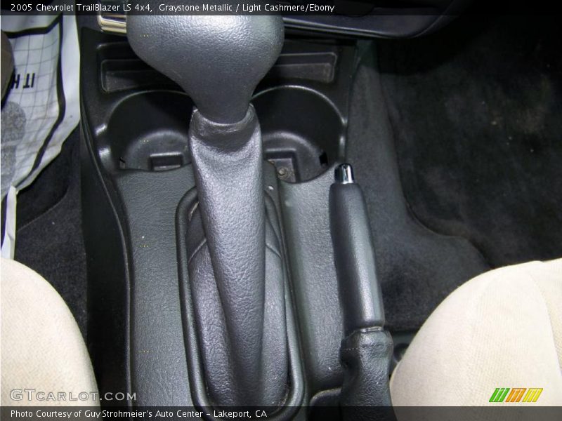 Graystone Metallic / Light Cashmere/Ebony 2005 Chevrolet TrailBlazer LS 4x4