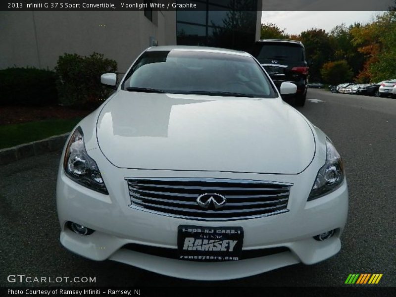 Moonlight White / Graphite 2013 Infiniti G 37 S Sport Convertible