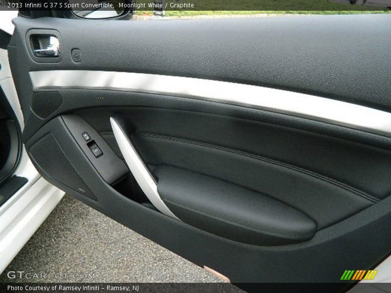 Moonlight White / Graphite 2013 Infiniti G 37 S Sport Convertible